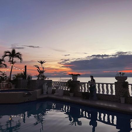 Sunset Beach Resort Moalboal Eksteriør bilde