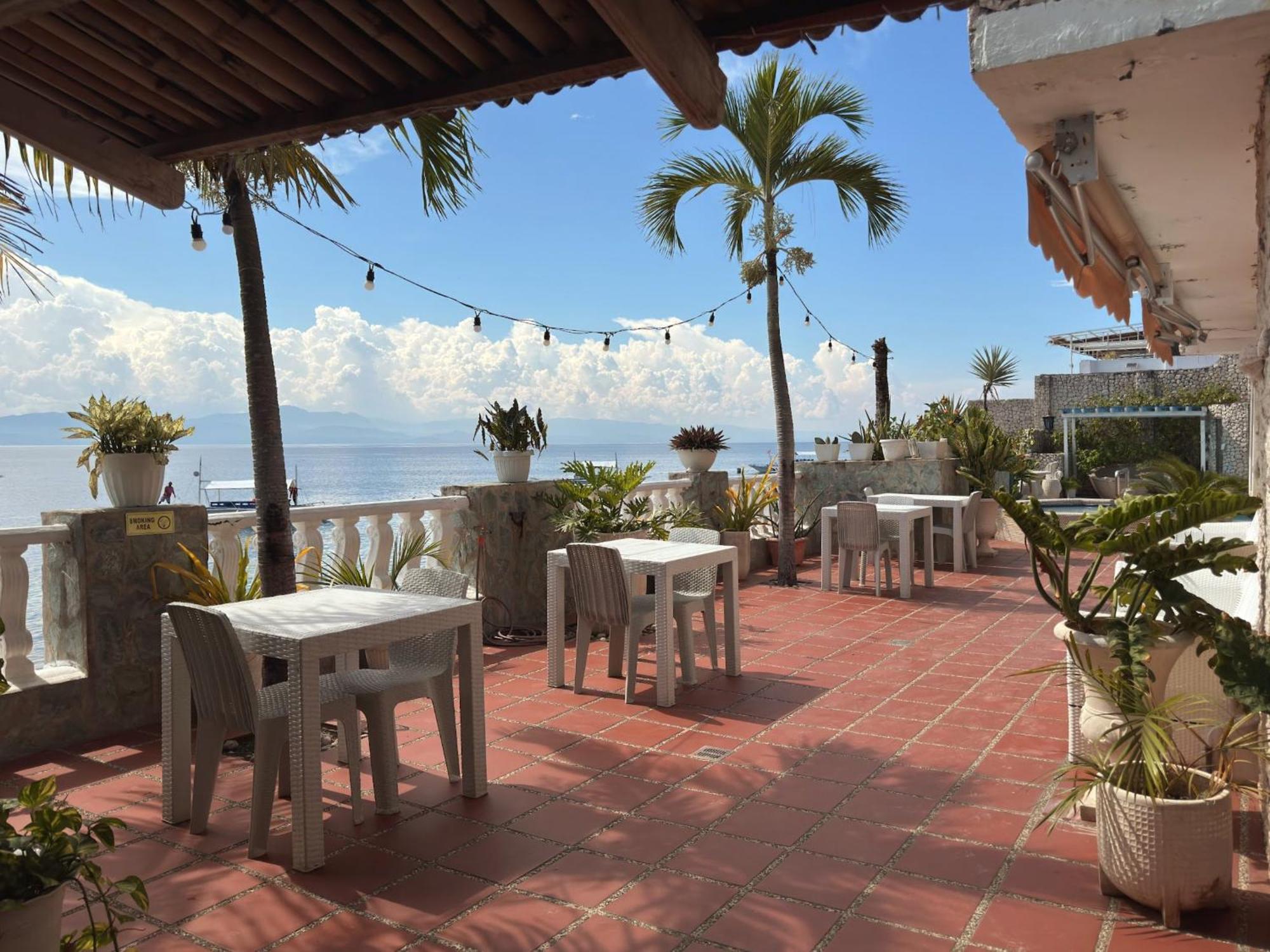 Sunset Beach Resort Moalboal Eksteriør bilde
