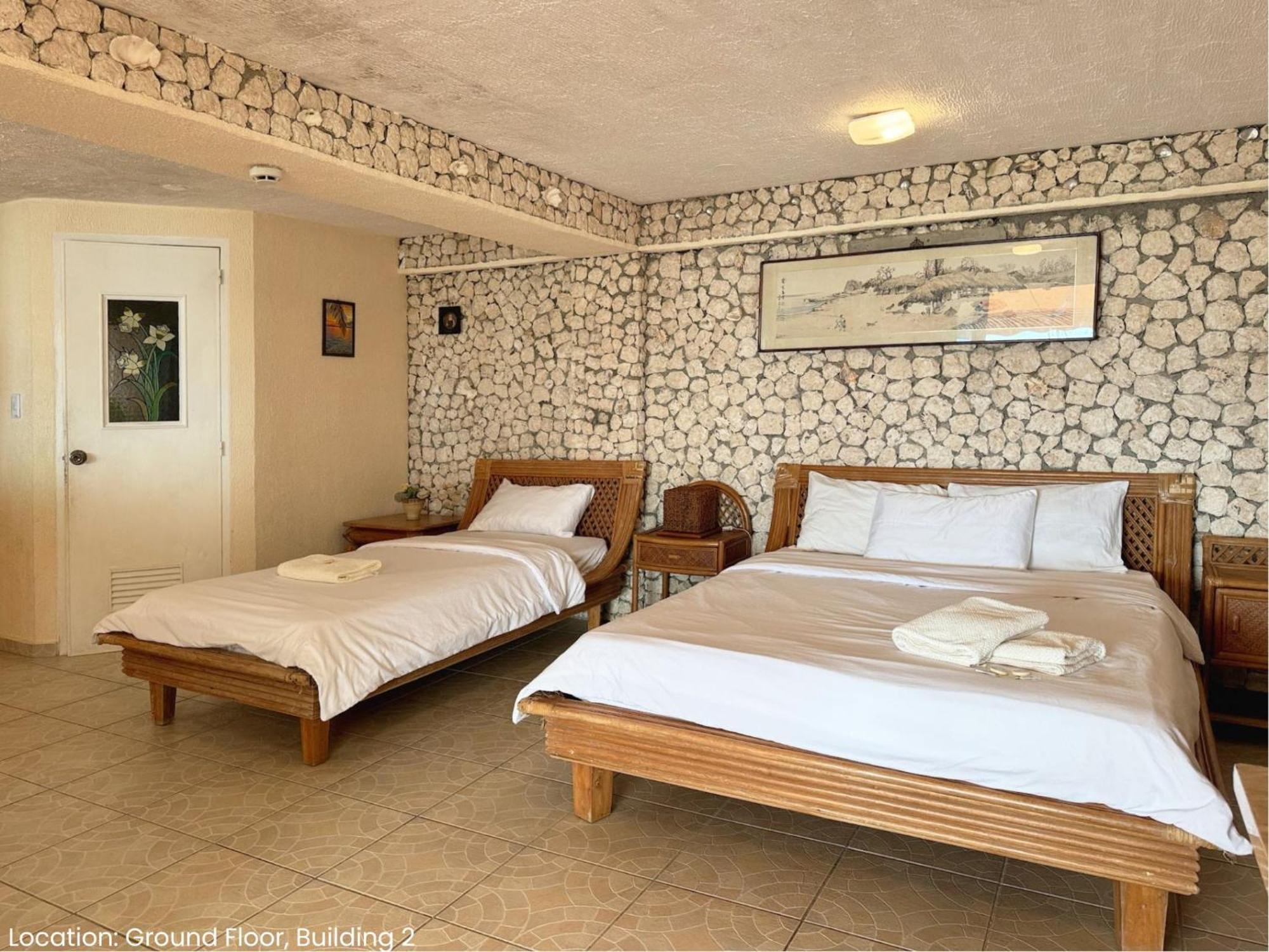 Sunset Beach Resort Moalboal Eksteriør bilde